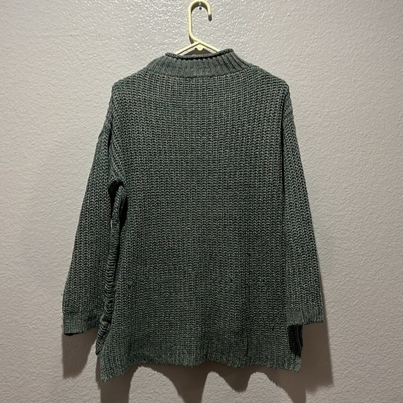 Umgee Womens Distressed Mockneck Sweater Long Sleeve Green Size Small Boho - Picture 9 of 10